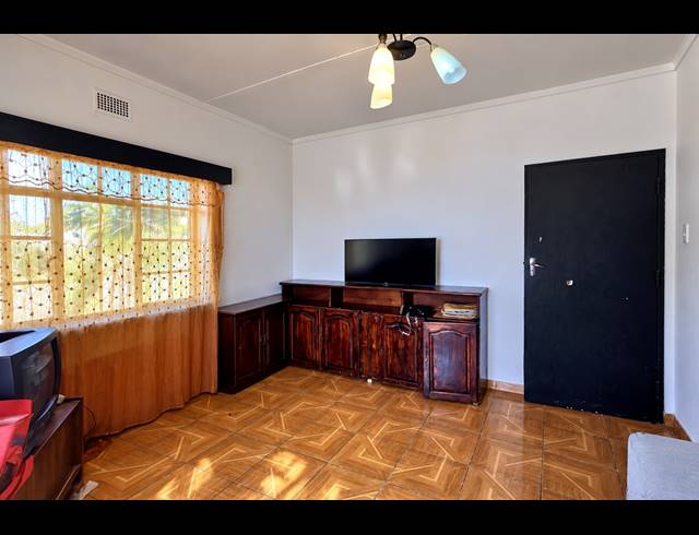 3 BEDROOM HOUSE FOR SALE IN VANDERBIJLPARK CW 6